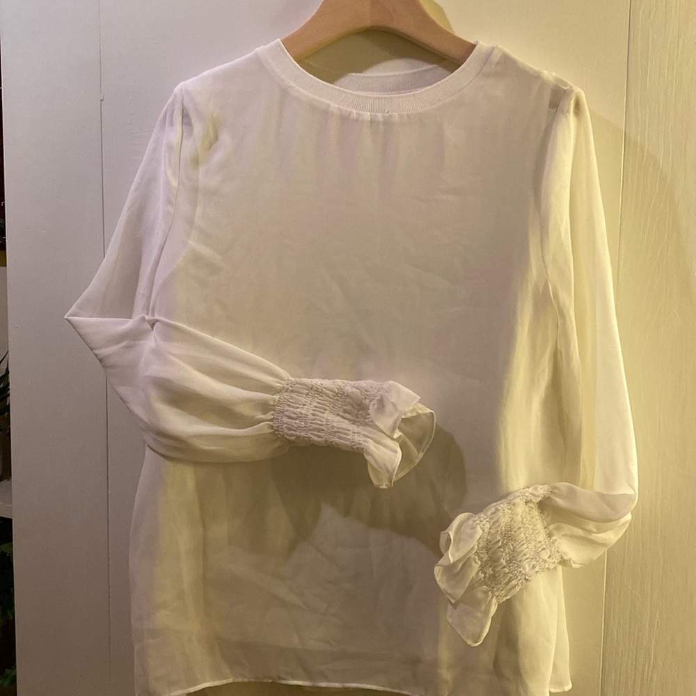 Academia Shirt by W. Wantable Size S Gathered Cuffs Flowy Tunic Top Off White